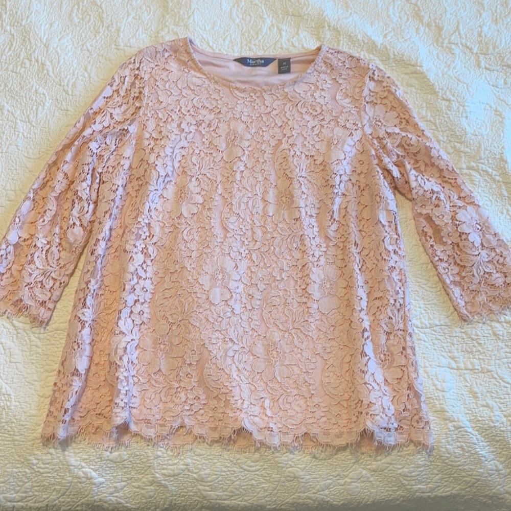 Extra Small pink lace top